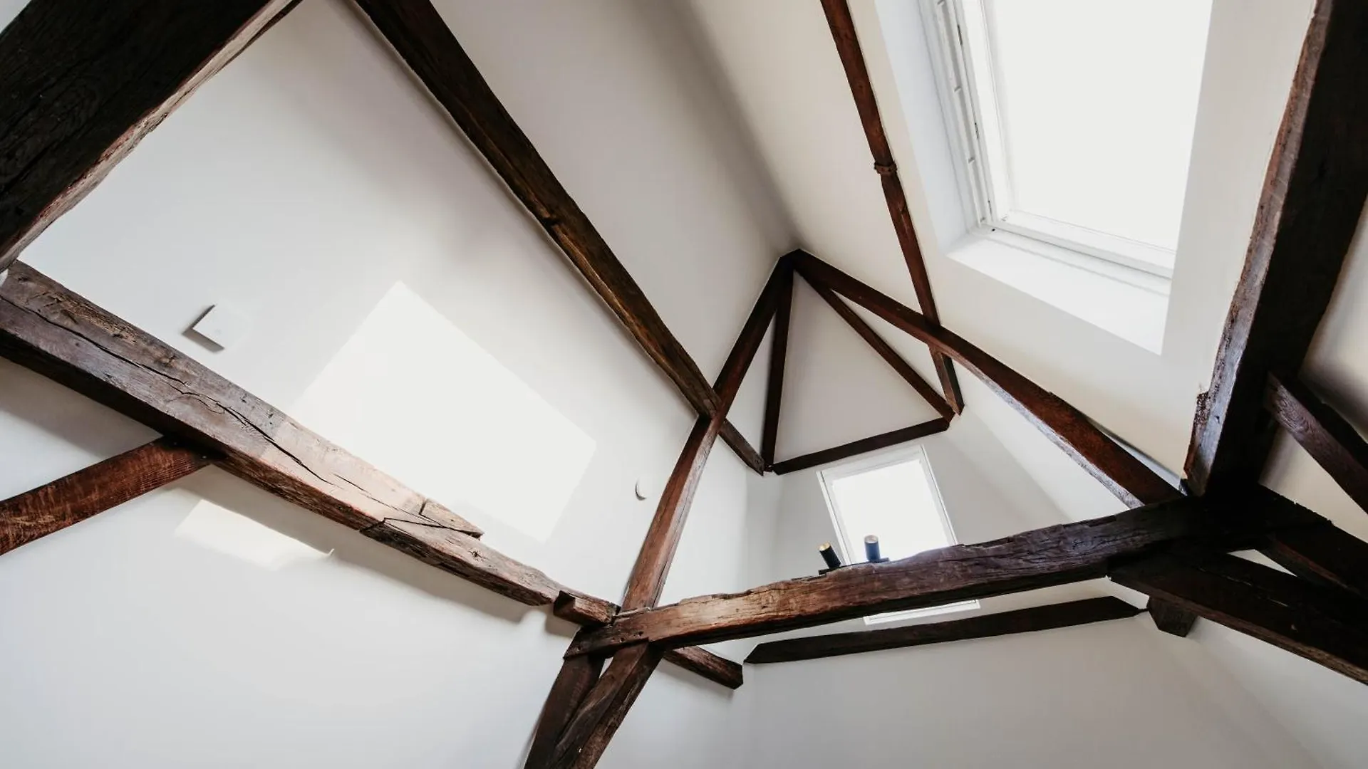 Gorgeous Duplex Apartment In Old City Centre Antverpy Belgie