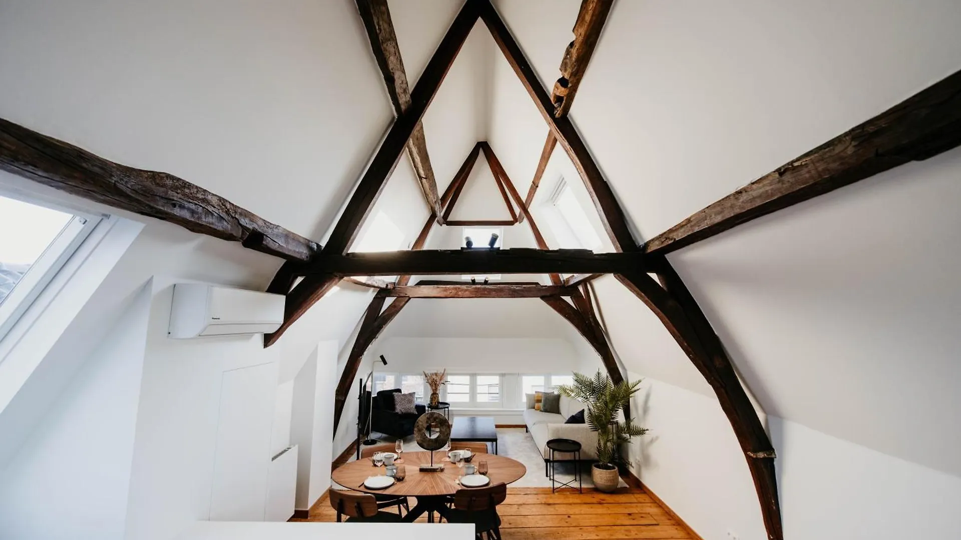 Gorgeous Duplex Apartment In Old City Centre Antwerpen 0*,  België
