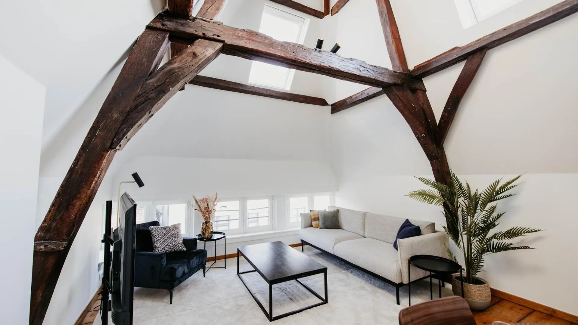 Gorgeous Duplex Apartment In Old City Centre Antwerpen