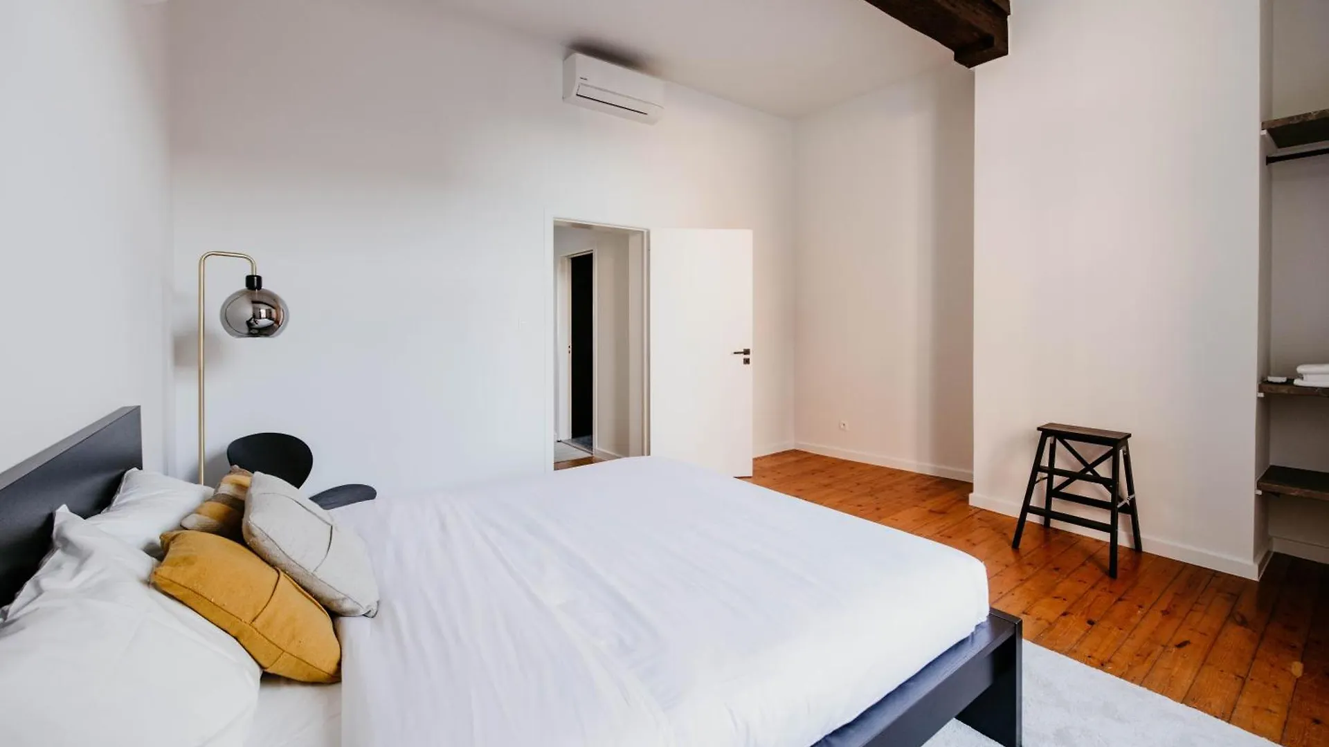 Gorgeous Duplex Apartment In Old City Centre Antwerpen 0*,