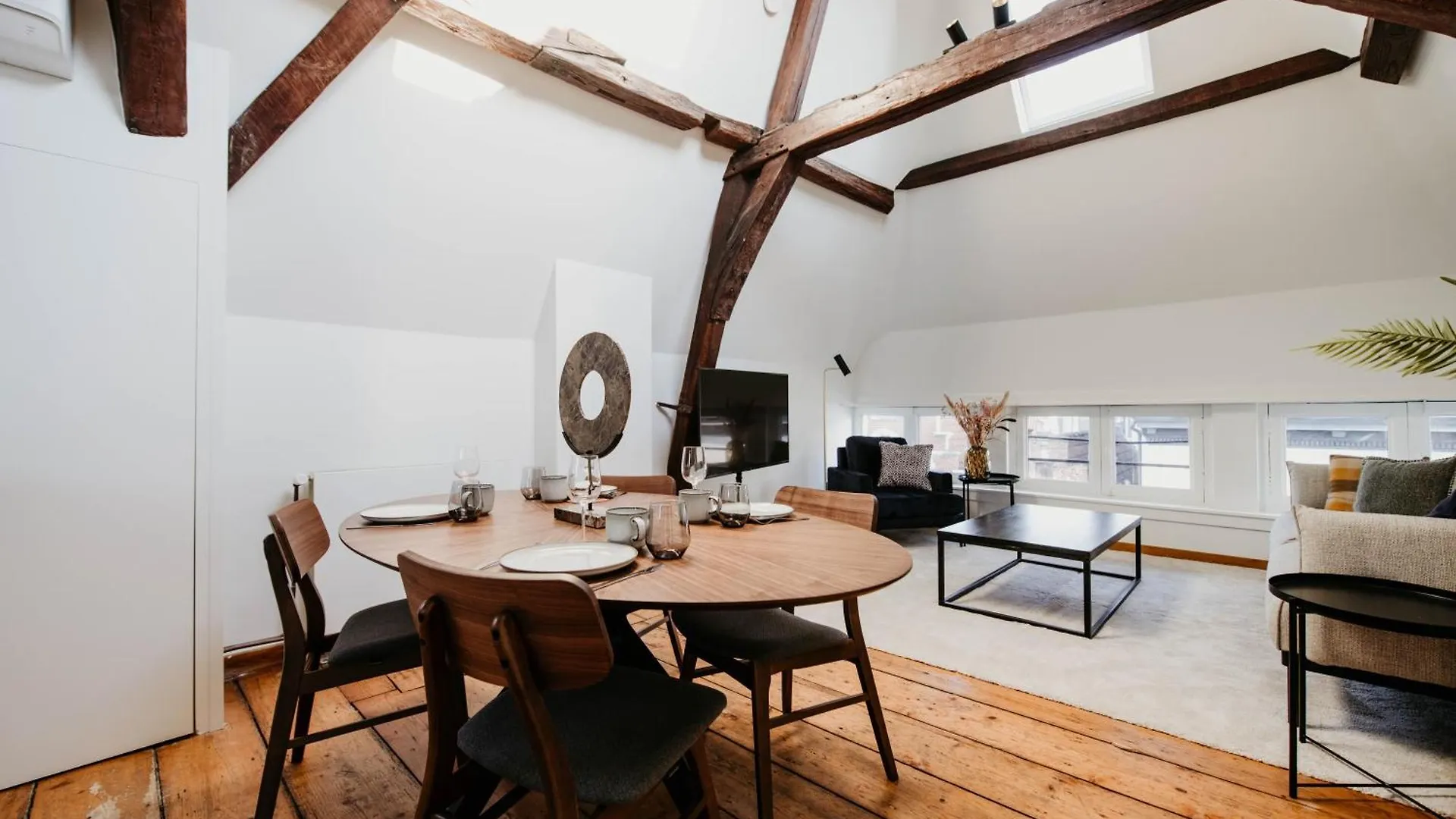 Gorgeous Duplex Apartment In Old City Centre Antwerpen België